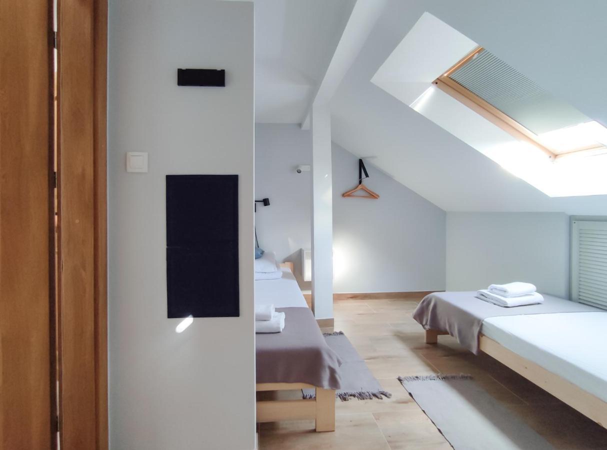 Apart Hostel S8 Blizne Jasinskiego Экстерьер фото